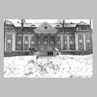 061-0102 Das Schloss Leissienen im Winter 1943.jpg